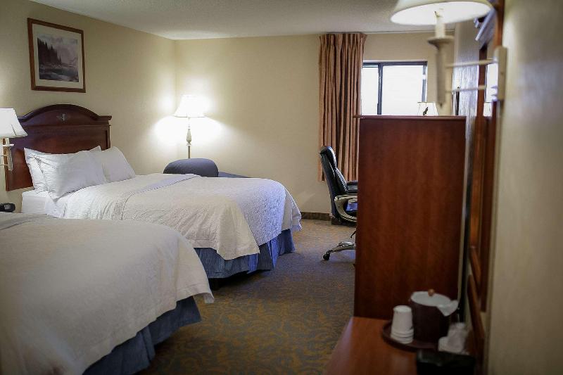 Номер Стандартный Кровать Куин, Surestay Plus Hotel By Best Western Cheyenne