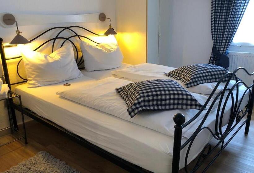 带共用浴室的标准房间, Gasthof Inselgraben Garni