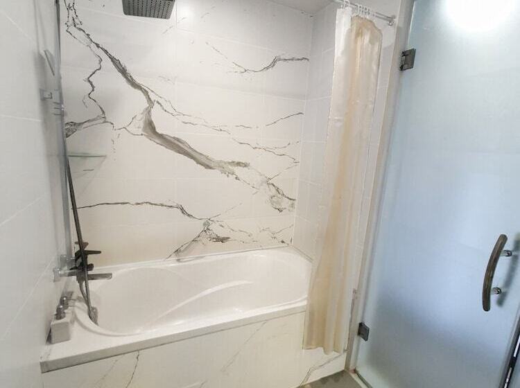 اتاق لوکس, Hanoi Siva Luxury Hotel & Travel