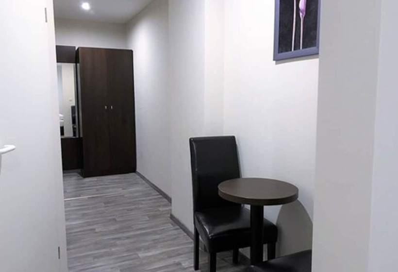 اتاق راحتی, Pension Victoria