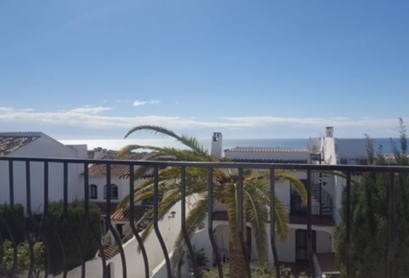침실 3개 아파트, El Capistrano Sur
