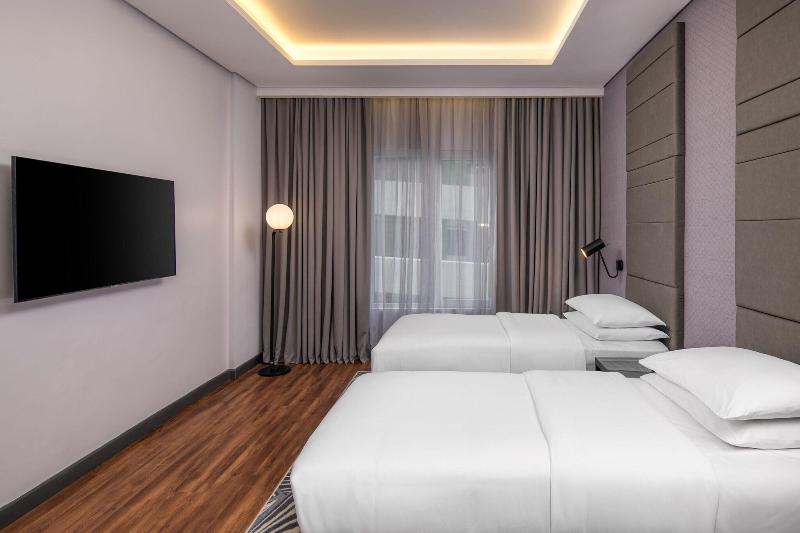 سوییت اجرایی, Four Points By Sheraton Lagos