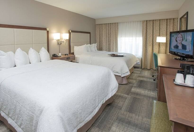 Номер Стандарт, Hampton Inn & Suites Cincinnati Union Center
