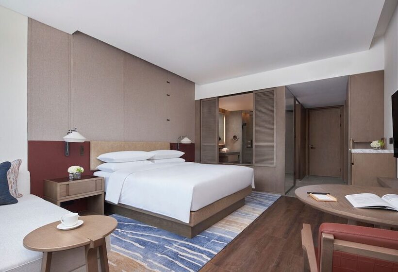 Premium room w/ mountain view, Beijing Marriott Hotel Yanqing