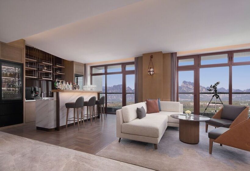 سوییت لوکس, Beijing Marriott Hotel Yanqing