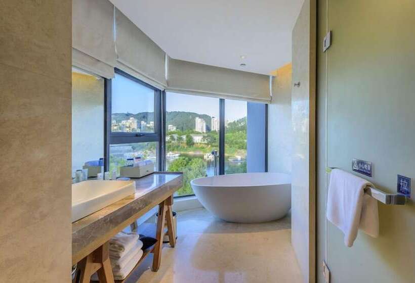 带河湖景观的高品质房间, Voco Thousand Island Lake, An Ihg