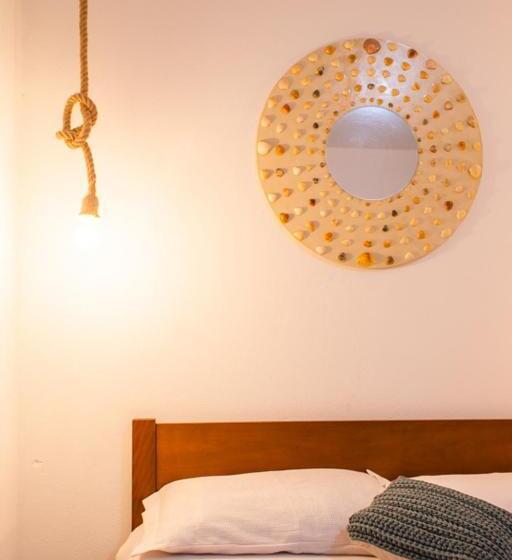 家庭套房, Babitonga Hostel   100m Da Prainha