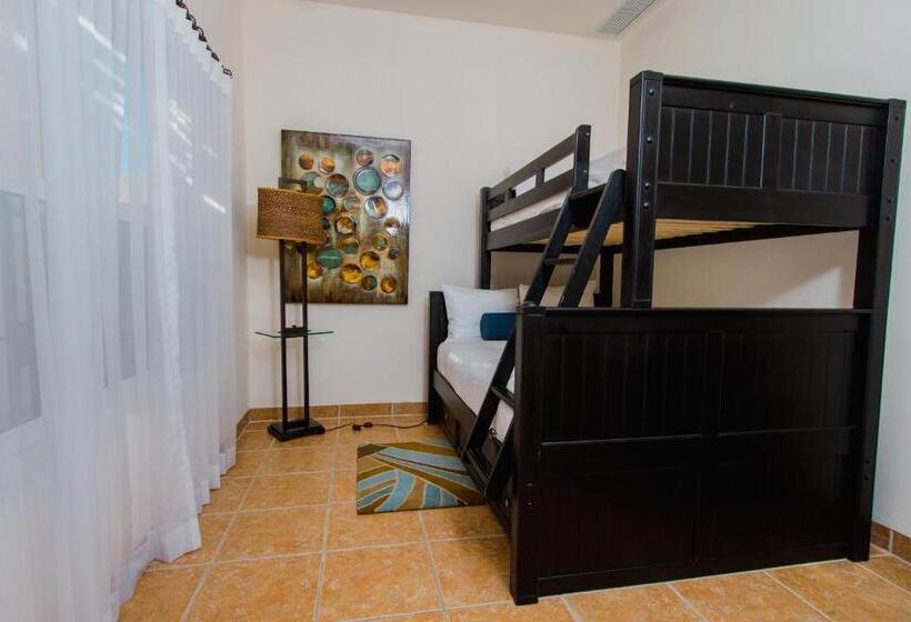 ４ベッドルームハウス, Puerta Cortes Residences