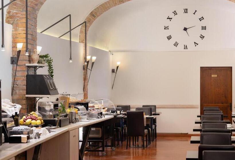 Номер Стандарт Трехместный, Ristorante Borgo Antico