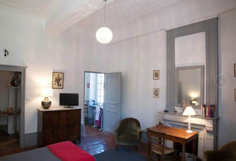 Номер Стандарт, La Maison Des Gardes   Chambres D Hôtes