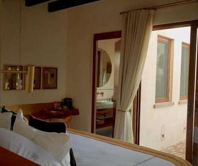 سوییت جونیور, Cantera 1910 Hotel Boutique, Destination
