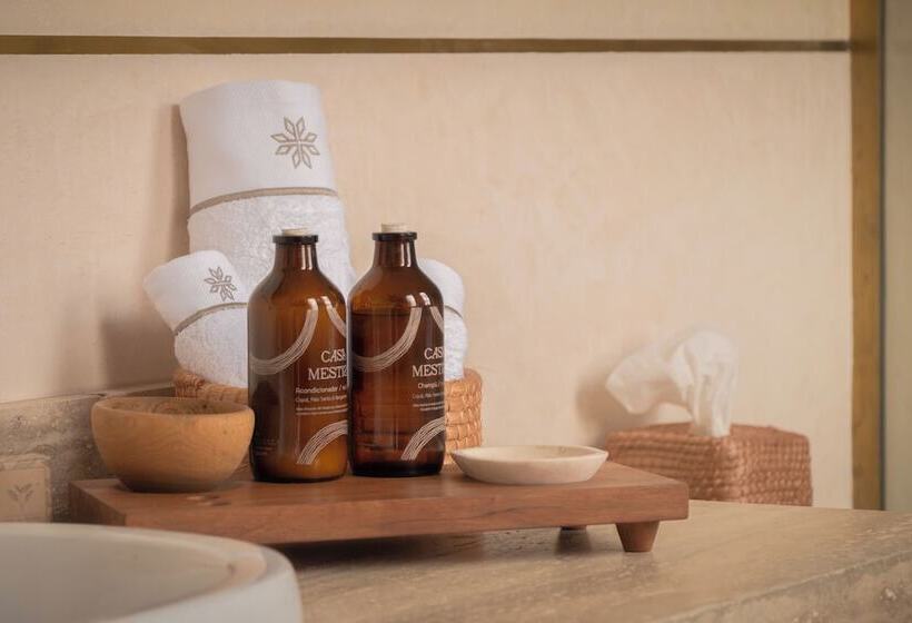 سوییت جونیور, Cantera 1910 Hotel Boutique, Destination
