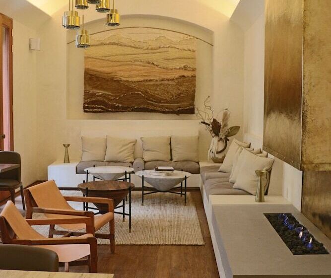سوییت جونیور, Cantera 1910 Hotel Boutique, Destination