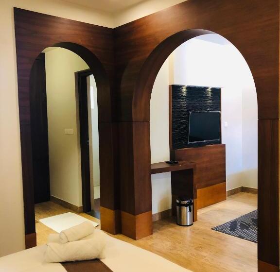 豪华房间, Sandalo Castle Resorts