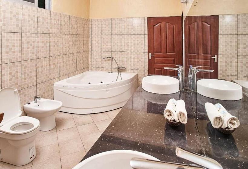 اتاق استاندارد با چشم‌انداز باغ, Coral Beach Resort