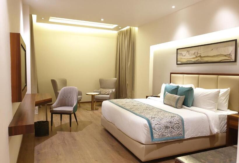 行政套房, Geeta Sarovar Portico Panipat