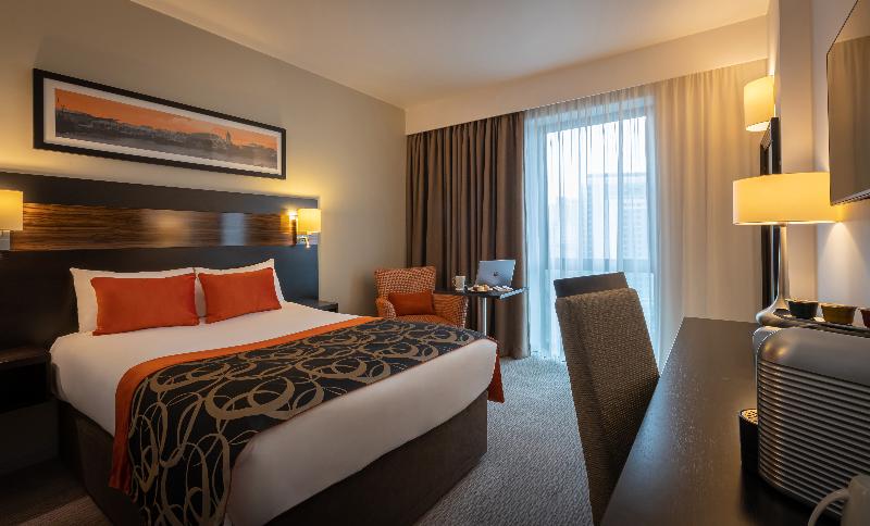 高级大房间, Clayton Hotel Cardiff