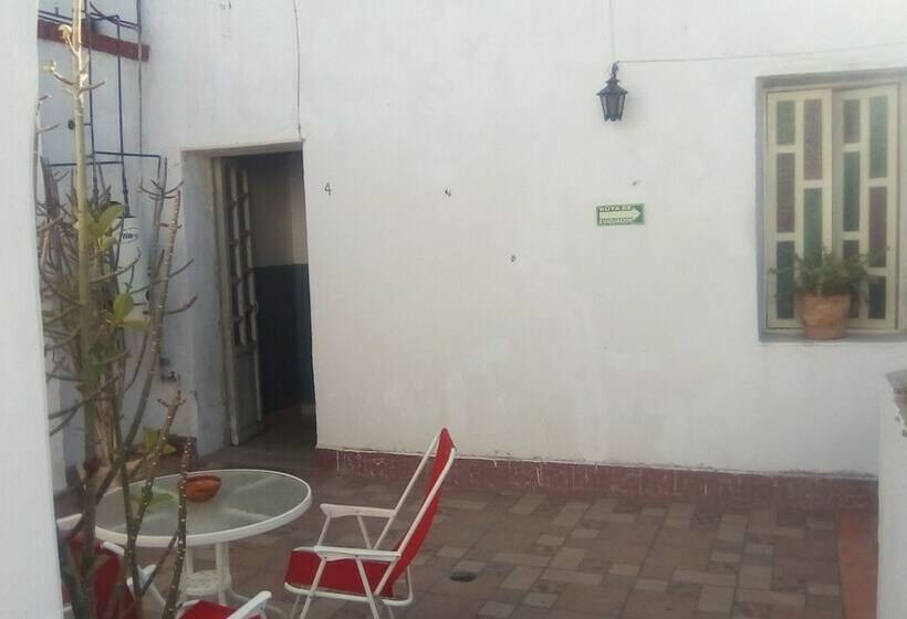 Classic Kamer met Tweepersoonsbed, Hostal La Cruz Verde
