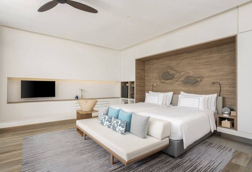 스위트, Melia Phuket Mai Khao