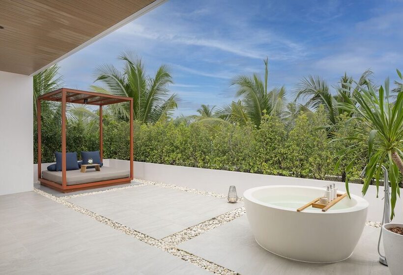 스위트, Melia Phuket Mai Khao
