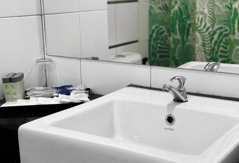 Номер Deluxe Кровать Кинг, The Concept Hotel Langkawi
