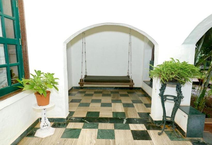 Стандартный Номер Кровать Кинг, Chira Meadows Ecoresort, Dapoli