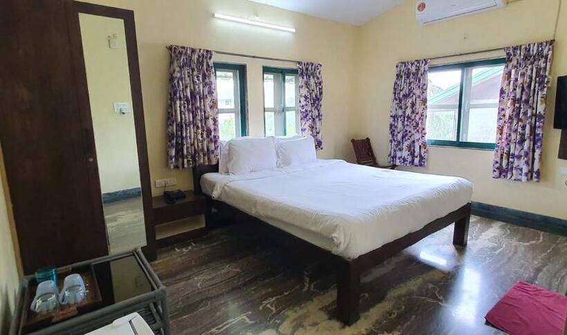 Номер Deluxe, Chira Meadows Ecoresort, Dapoli
