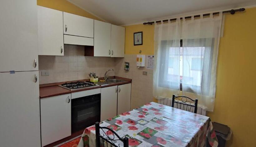 스탠다드 트리플 룸, Complesso Turistico Aurora   Camere B&b
