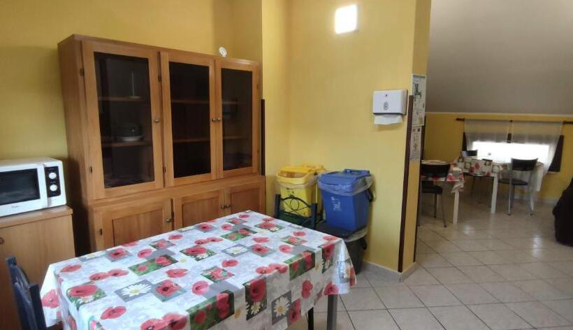 스탠다드 트리플 룸, Complesso Turistico Aurora   Camere B&b