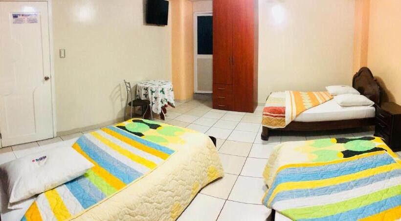 اتاق اجرایی سه نفره, D Orland