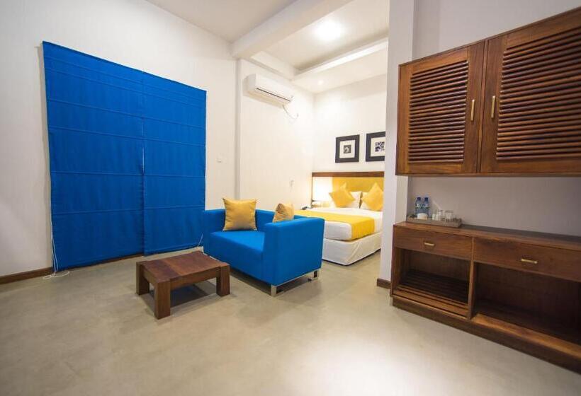 디럭스 트리플 룸, Kevans Casa