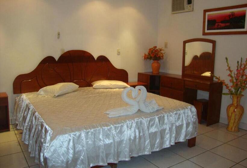 Номер Superior, Sol Del Oriente Iquitos