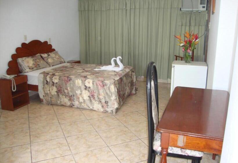 Номер Стандарт 2 Двуспальные Кровати, Sol Del Oriente Iquitos