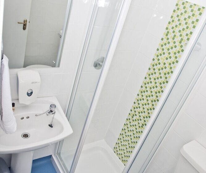 스탠다드 룸, Snoozles Quay Street Tourist Hostel