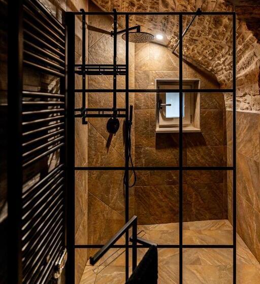 Номер Стандарт с Гидромассажем, Il Piccolo Borgo   Suite