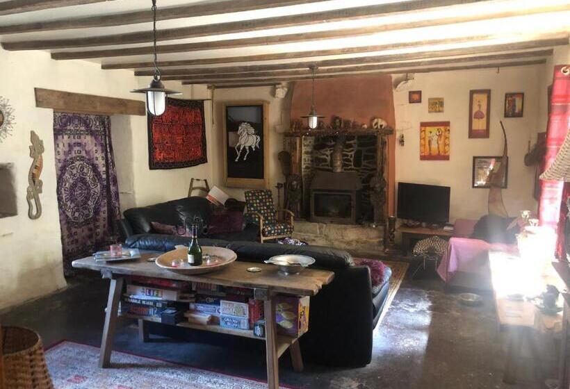 Семейный Номер, La Forge B&b