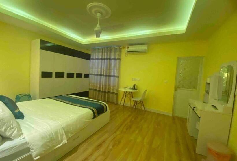 اتاق خانوادگی, Hedheykuri Residence Fuvahmulah