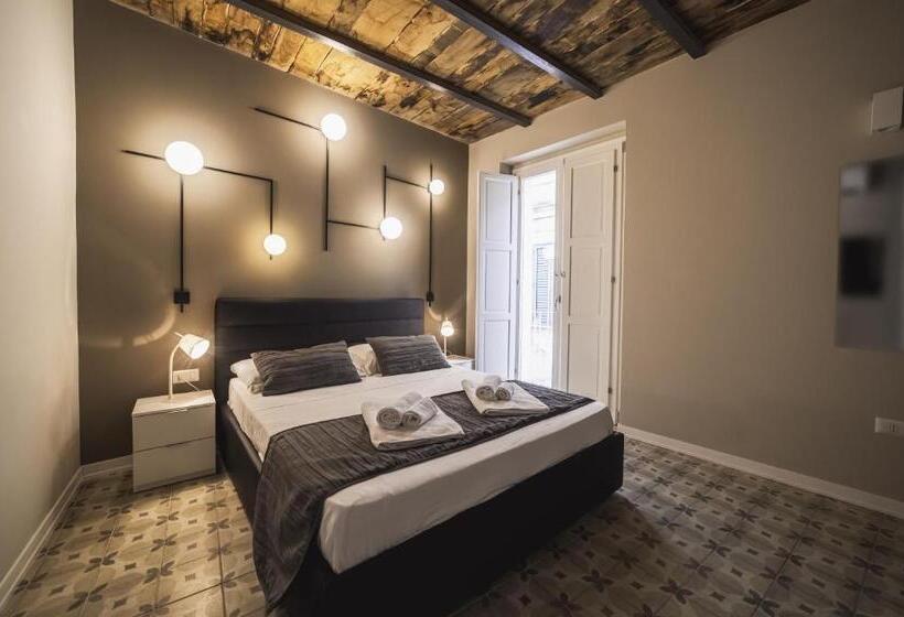 Люкс Superior, Palazzo Paladini   Luxury Suites In The Heart Of The Old Town