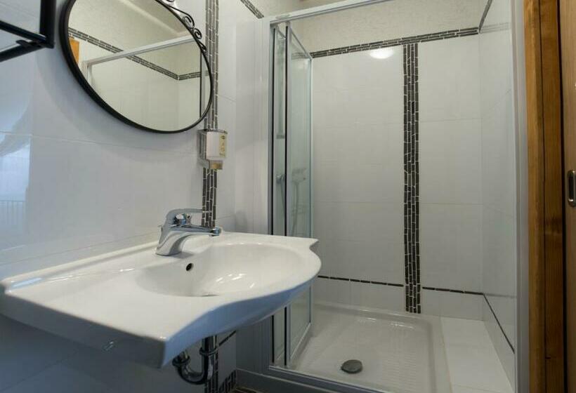 اتاق استاندارد, Guesthouse Stari Tišler