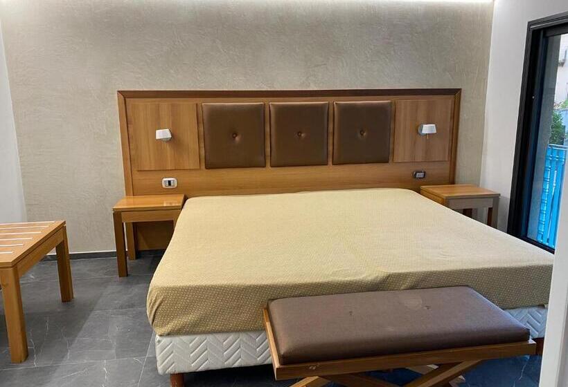 غرفة قياسية, Kefa Suite