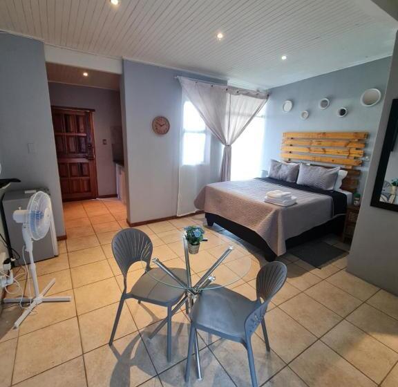 Tóra Néző Standard Szoba, Mia Hills Guest House