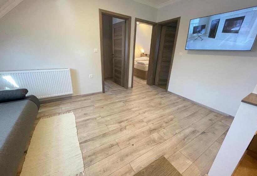Семейный Номер, Kukorica Csárda Apartman