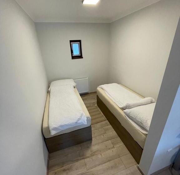 패밀리 스위트, Kukorica Csárda Apartman