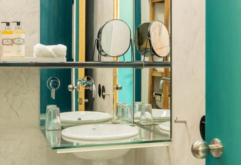 Номер Superior Вид на Город, Covelo  The Original Rooms And Suites