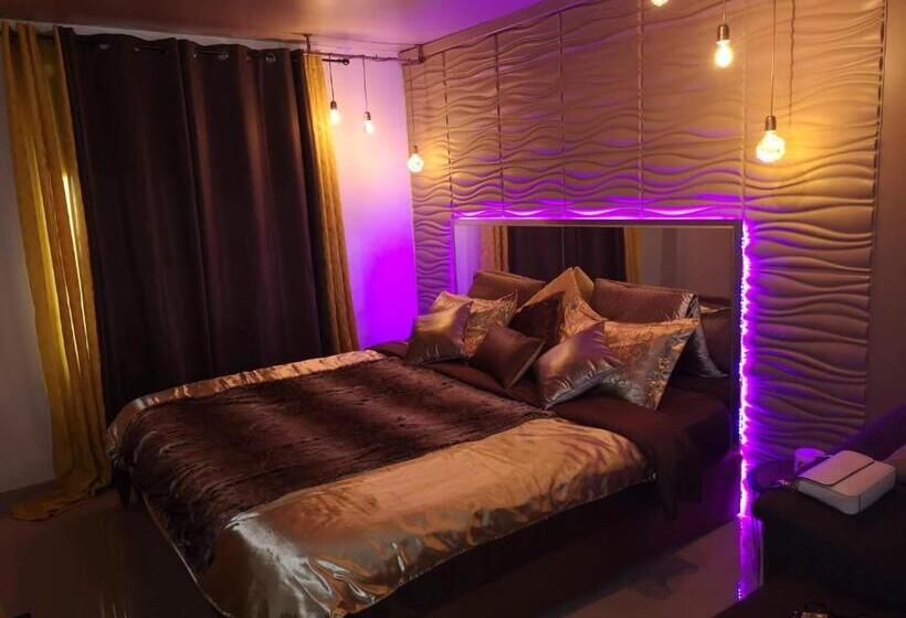 Apartamento 1 Dormitorio con Terraza, Loveroom21