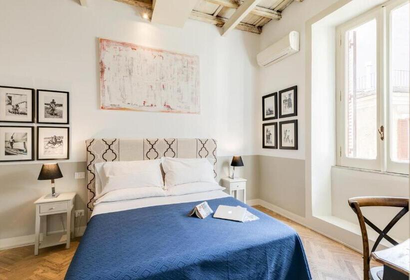 اتاق استاندارد, The Blue Hostel