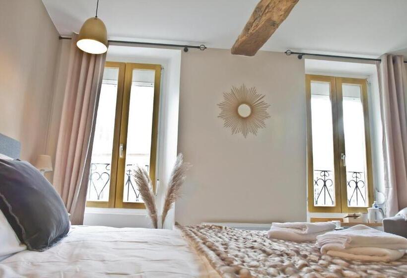 Номер Стандарт, Meublé De Tourisme, Les Chambres Du Beffroi