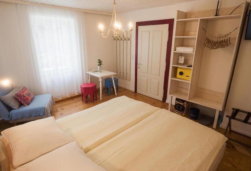 Номер Стандарт, Wanderlust Boutique Rooms
