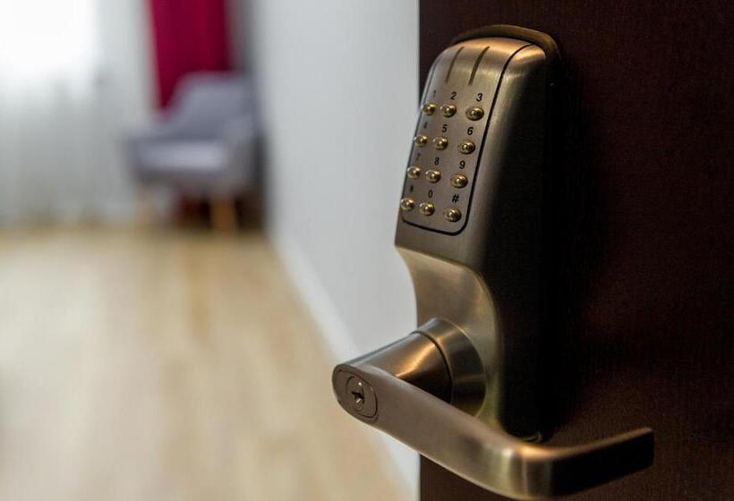 اتاق استاندارد, H11 Downtown Apartments