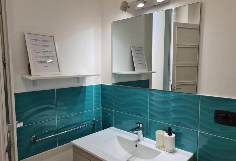 Номер Deluxe с Балконом, Fortuna Guest House
